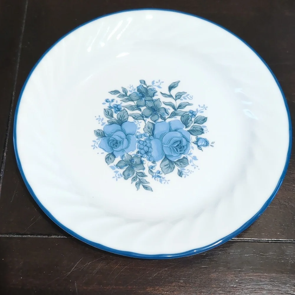 Vintage Corelle Blue Velvet Five (5) Piece Dinnerware Place Setting